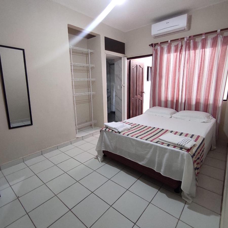Lili'S Hostel Santa Cruz de La Sierra Extérieur photo